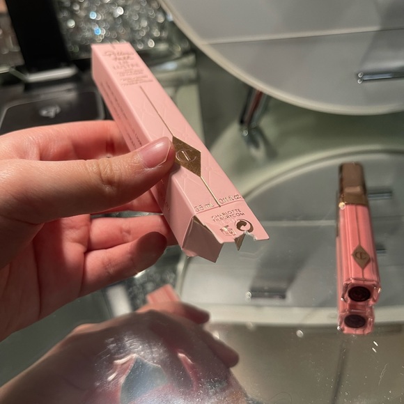 Charlotte Tilbury Lip Lustre Lip Gloss - Picture 4 of 4